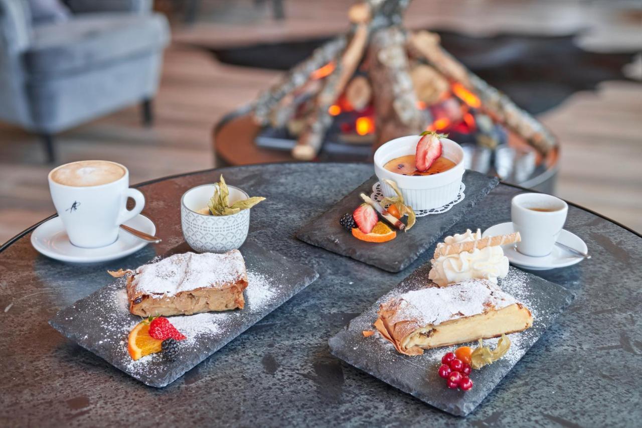 Himmelchalet - Alpencamping Lodge Nenzing